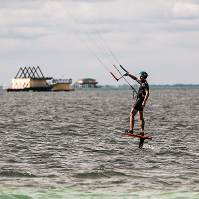 Kite Foiling new